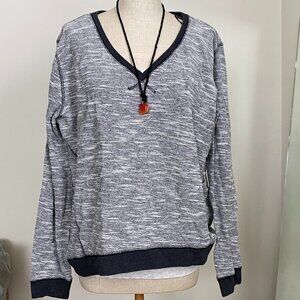 Aeropostale White and Blue Oversized V-Neck Sweater